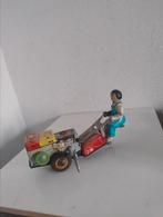 👉 Blikken tractor opwindbaar, Antiek en Kunst, Antiek | Speelgoed, Ophalen of Verzenden