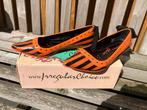Irregular Choice - vintage flats - 37, Kleding | Dames, Schoenen, Instappers, Oranje, Ophalen of Verzenden, Zo goed als nieuw