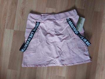 Angelina - Roze rokje -Maat 10 (Maat 140) beschikbaar voor biedingen