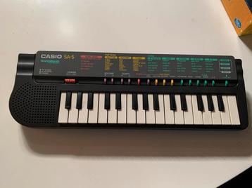 Vintage Casio SA-5 Keyboard beschikbaar voor biedingen