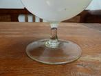 Vintage witte opaline coupe - vaas, 19 cm., Antiek en Kunst, Antiek | Glas en Kristal, Ophalen of Verzenden