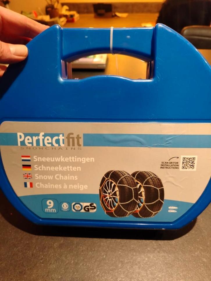 Sneeuwkettingen te huur voor SUV & grote auto’s 17–20 inch, Auto diversen, Overige Auto diversen, Ophalen