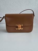 Classic  Triomphe bag in natural calfskin, Sieraden, Tassen en Uiterlijk, Tassen | Schoudertassen, Overige merken, Bruin, Nieuw