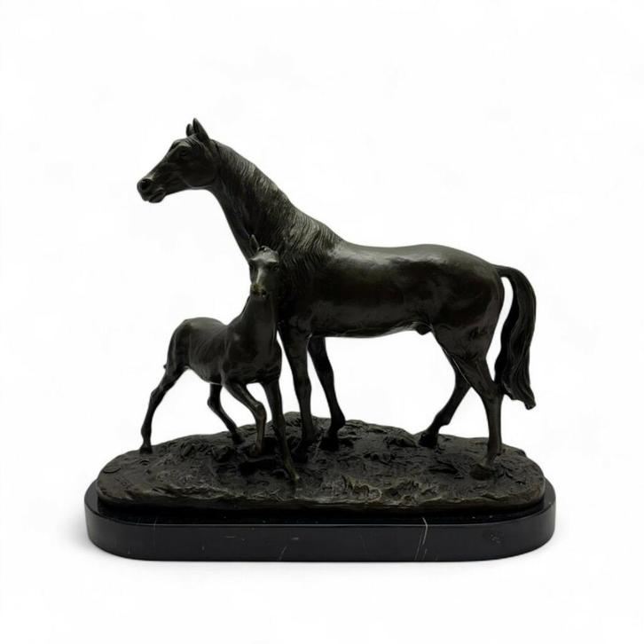 Modern bronzen beeld: paard met veulen, Antiek en Kunst, Antiek | Koper en Brons, Brons, Ophalen of Verzenden