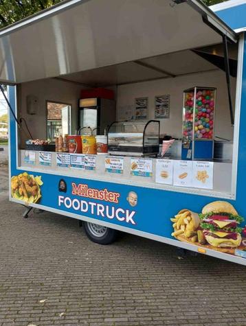 Antillaanse Eten van uit foodtruck of Catringen Zaal beschikbaar voor biedingen