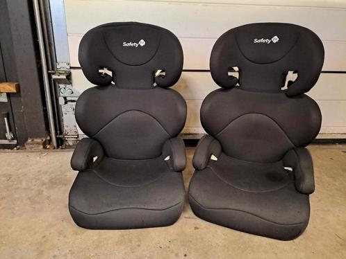 2x Safety First Kinderstoel / Zitverhoger, Kinderen en Baby's, Autostoeltjes, Gebruikt, Overige merken, 15 t/m 36 kg, Autogordel