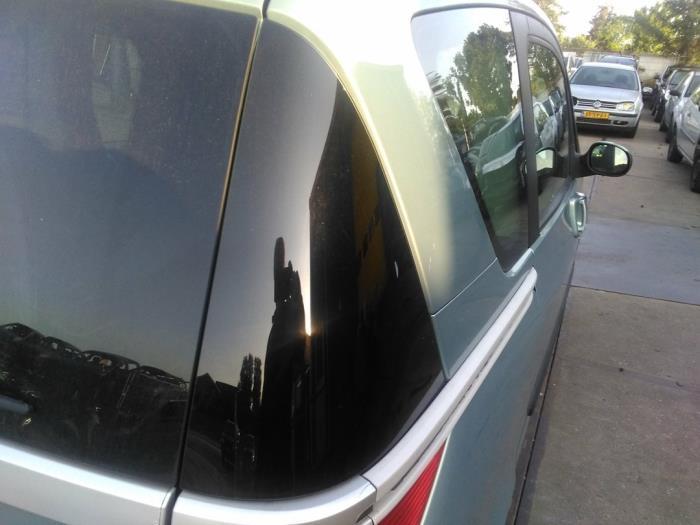 Extra Ruit 2Deurs rechts-achter van een Peugeot 1007, Auto-onderdelen, Ruiten en Toebehoren, Peugeot, Gebruikt, 3 maanden garantie