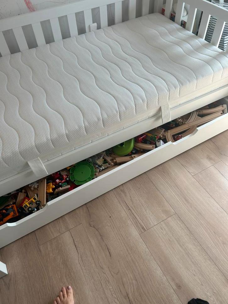 Beter Bed Dallas Bedbank 90x200 - Zo goed als nieuw!, Kinderen en Baby's, Kinderkamer | Bedden, Zo goed als nieuw, 180 cm of meer