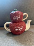 Pickwick Theepot met Kop - Aardewerk Framboos, Ophalen of Verzenden, Zo goed als nieuw, Overige stijlen, Kop(pen) en/of Schotel(s)