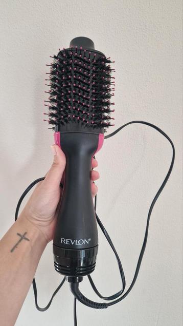 Revlon föhn borstel beschikbaar voor biedingen