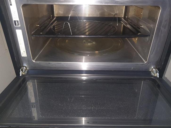 Whirlpool Inbouw combi magnetronoven 6THSENSE werkt perfect, Witgoed en Apparatuur, Magnetrons, Zo goed als nieuw, Inbouw, Combimagnetron