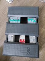 Verdeler meterkast groepenkast, Doe-het-zelf en Verbouw, Elektra en Kabels, Ophalen of Verzenden, Gebruikt, Overige typen