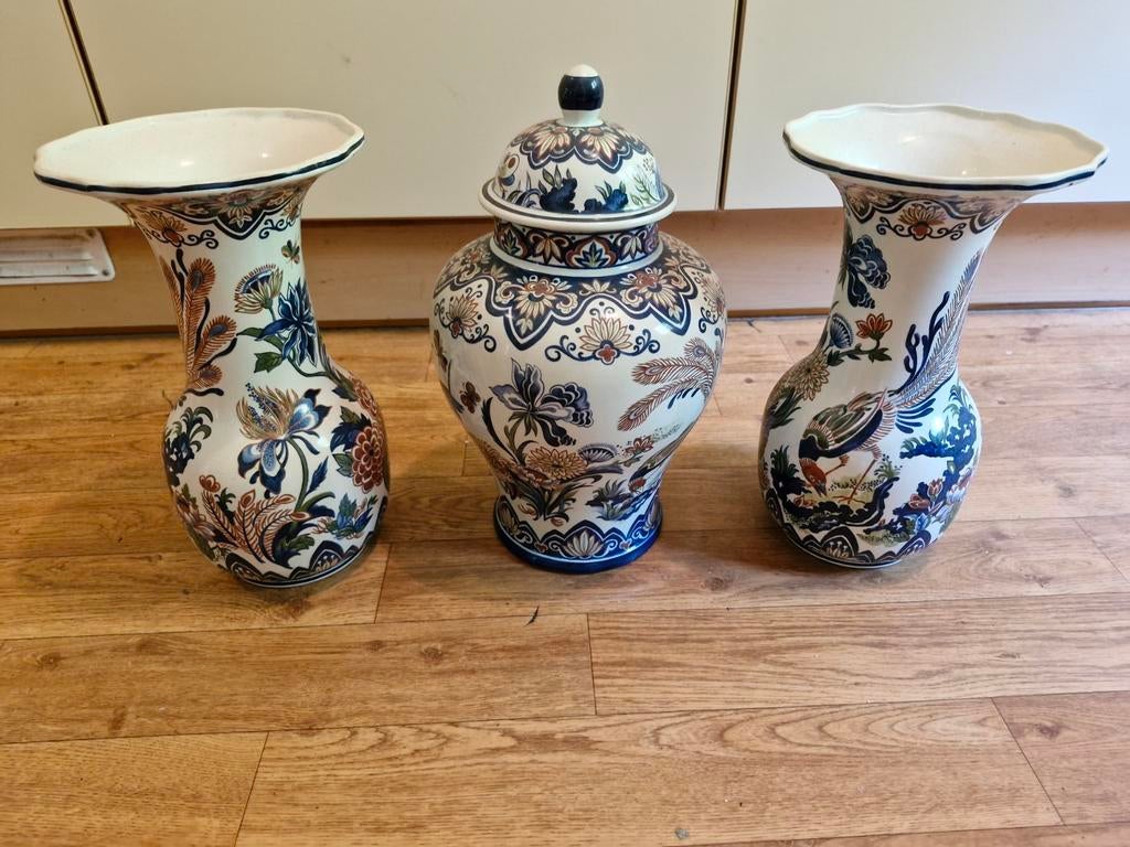 Set van 3 Kastvazen met Bloemenmotief, Antiek en Kunst, Ophalen