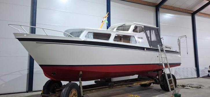Pikmeer kruiser 900 AK/OK, Watersport en Boten, Motorboten en Motorjachten, Gebruikt, Staal, 9 tot 12 meter, Diesel, Binnenboordmotor