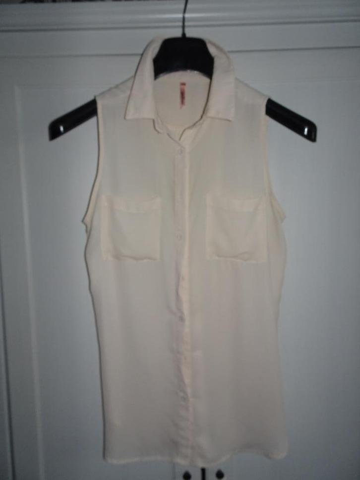 Leuke zomerse blouse beige mouwloos maat m, Kleding | Dames, Blouses en Tunieken, Zo goed als nieuw, Maat 38/40 (M), Beige, Ophalen of Verzenden