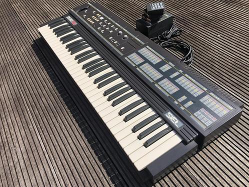 Siel DK 80 synthesizer, Muziek en Instrumenten, Synthesizers, Gebruikt, 61 toetsen, Overige merken, Met midi-aansluiting, Ophalen