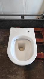 Nieuw wc toilet closetpot met soft Close wc bril, Doe-het-zelf en Verbouw, Sanitair, Toilet, Zo goed als nieuw, Ophalen
