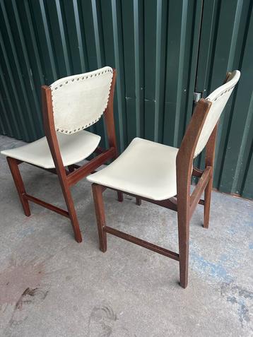 2 vintage stoelen van massief wengé en skaileer, 1960 beschikbaar voor biedingen