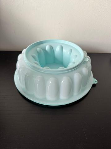 Tupperware vliegende schotel  beschikbaar voor biedingen