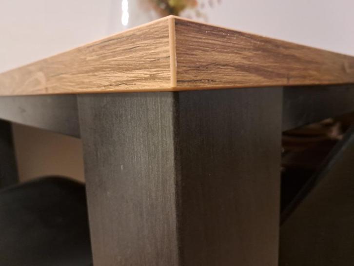 Houtlook eettafel mdf antraciet GEEN ANTIEK, Antiek en Kunst, Antiek | Meubels | Tafels, Ophalen