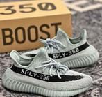 Yeezy Boost 350, Nieuw, Ophalen of Verzenden, Wit, Sneakers of Gympen