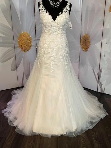 Nieuw maat 38 - 38/40 ROMY beschikbaar voor biedingen