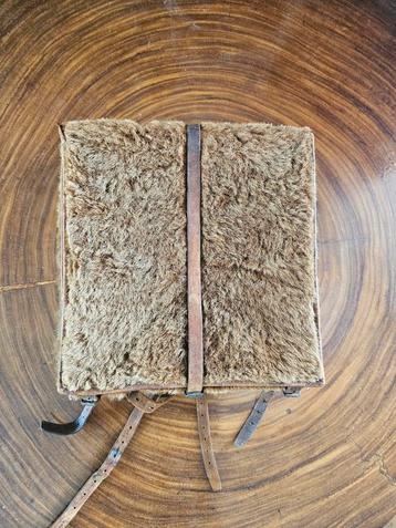Zwitsers leger rugtas (Vintage beschikbaar voor biedingen