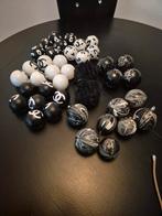Kerstballen zwart wit 39stuks, Diversen, Kerst, Ophalen