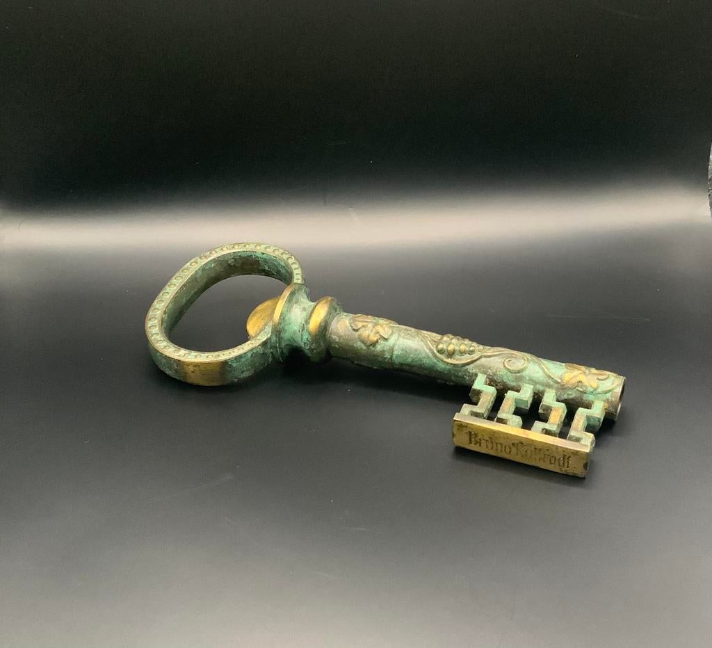 Mooie oude sleutel kurkentrekker, Ophalen of Verzenden