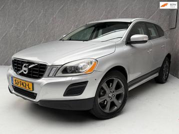 Volvo XC60 2.0 T5 R-Design / AUT / APK beschikbaar voor biedingen