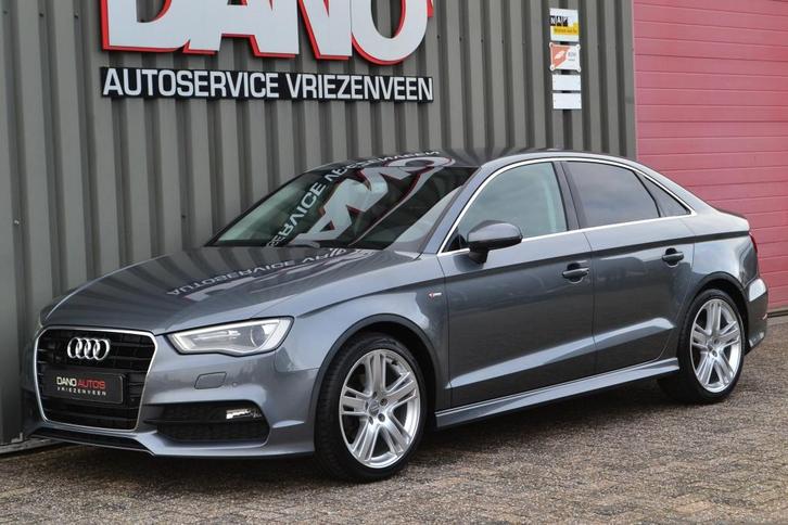 Audi A3 Limousine 1.4 TFSI 150 PK S-Line LED/Navi/Keyless/18, Auto's, Audi, Bedrijf, A3, ABS, Adaptieve lichten, Airbags, Airconditioning