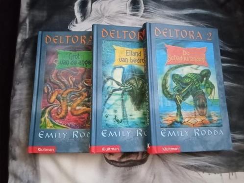 Deltora serie 2 compleet - 3 boeken - Emily Rodda, Boeken, Kinderboeken | Jeugd | 10 tot 12 jaar, Zo goed als nieuw, Ophalen of Verzenden