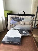 The Happy Bed set - all seasons - completely new, Wit, Ophalen of Verzenden, Deken of Dekbed, Nieuw