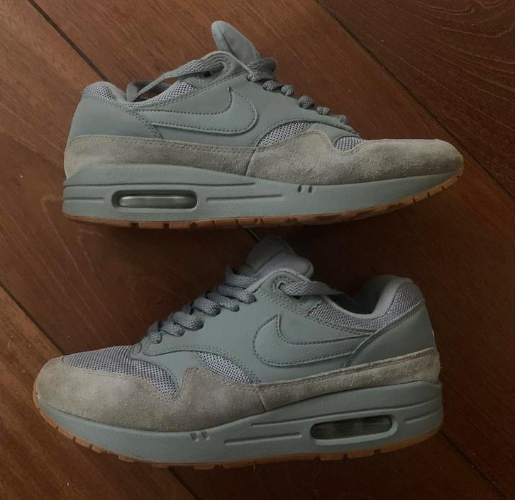 Nike Air Max 1 Cool Grey Gum maat 42, Kleding | Heren, Schoenen, Gedragen, Sneakers of Gympen, Overige kleuren, Ophalen of Verzenden