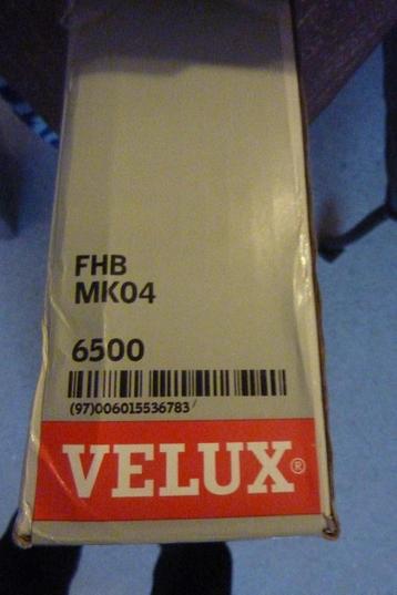 Nieuwe Velux vouwgordijnen / FHB MK04 ( 78 x 98 ). beschikbaar voor biedingen