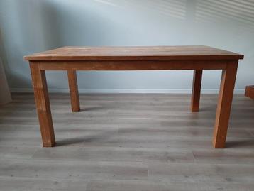 Eetkamertafel 160x90 beschikbaar voor biedingen