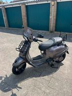 Vespa sprint full option 2017 minmaal 2300€!!!, Fietsen en Brommers, Scooters | Vespa, Ophalen of Verzenden, Zo goed als nieuw