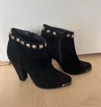 Zwarte enkellaarzen met studs, supertrash, 39, Ophalen of Verzenden, Zo goed als nieuw, Zwart
