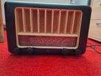 Bruin kleurige radio.  Heeft jammergenoeg geen achterwand., Ophalen of Verzenden