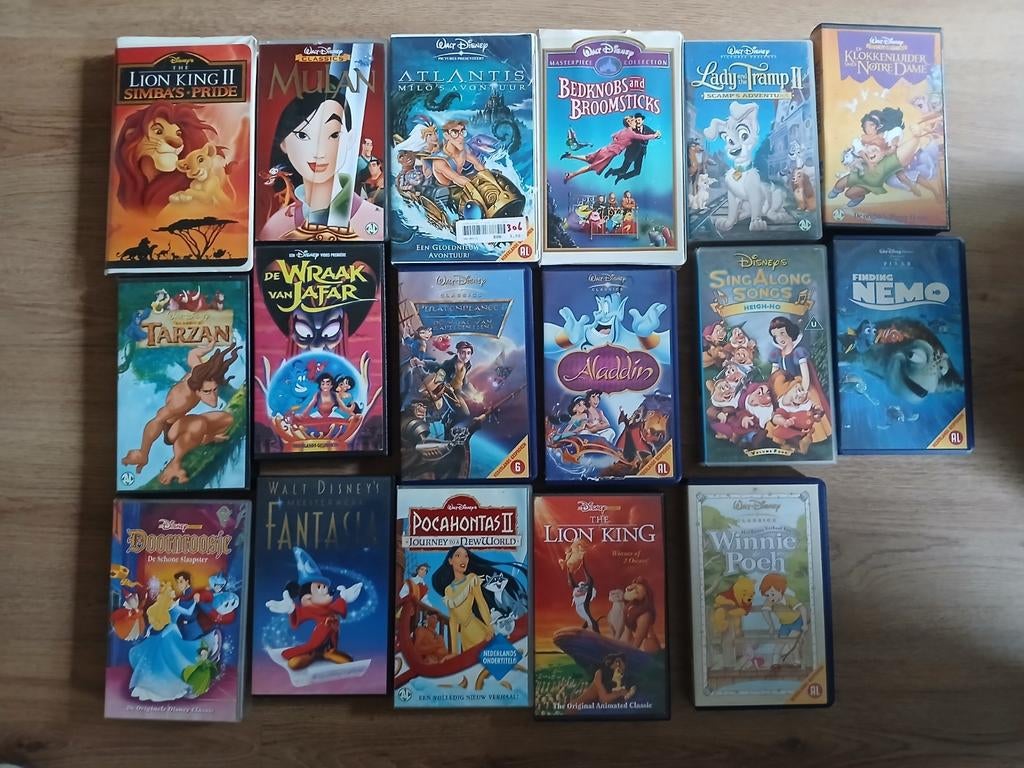 17 Walt Disney VHS, Cd's en Dvd's, VHS | Kinderen en Jeugd, Alle leeftijden, Ophalen of Verzenden, Gebruikt