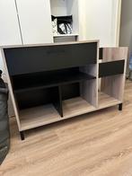 Platenkast, Ophalen, Met plank(en), Gebruikt, 100 tot 150 cm