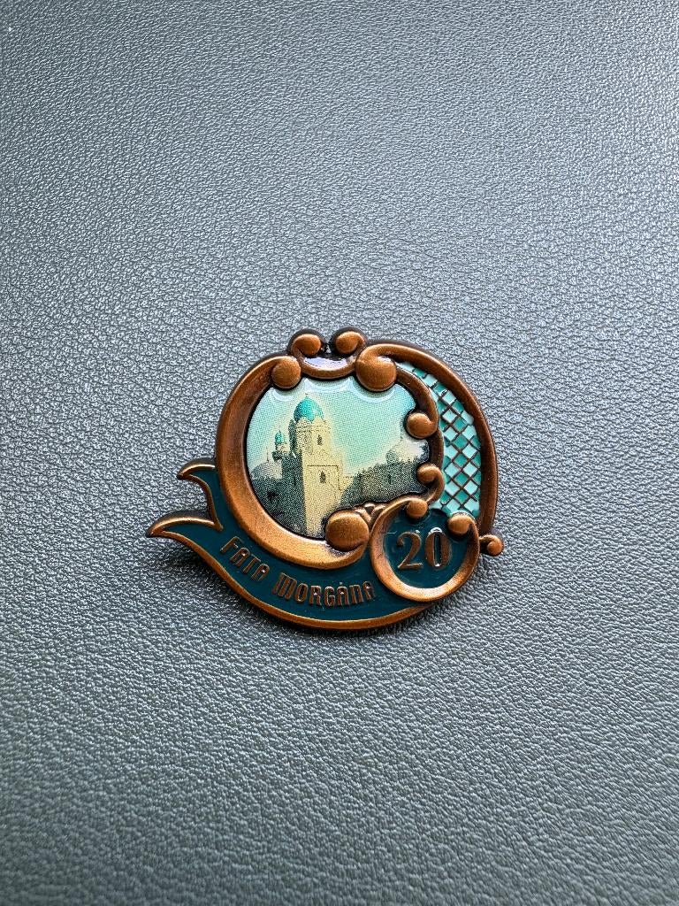 Efteling Pin Fata Morgana 20 jaar, Verzamelen, Efteling, Nieuw, Button of Speldje, Ophalen of Verzenden