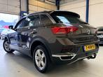 Volkswagen T-Roc 1.5 TSI Sport ,PDC, Camera, Voorwielaandrijving, Stof, Euro 6, 4 cilinders