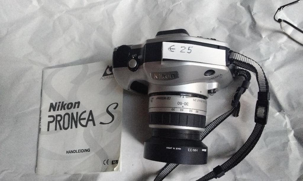 Nikon Pronea S Zilver Analoge Camera Voor de verzamelaar, Audio, Tv en Foto, Fotocamera's Analoog, Ophalen, Compact, Nikon