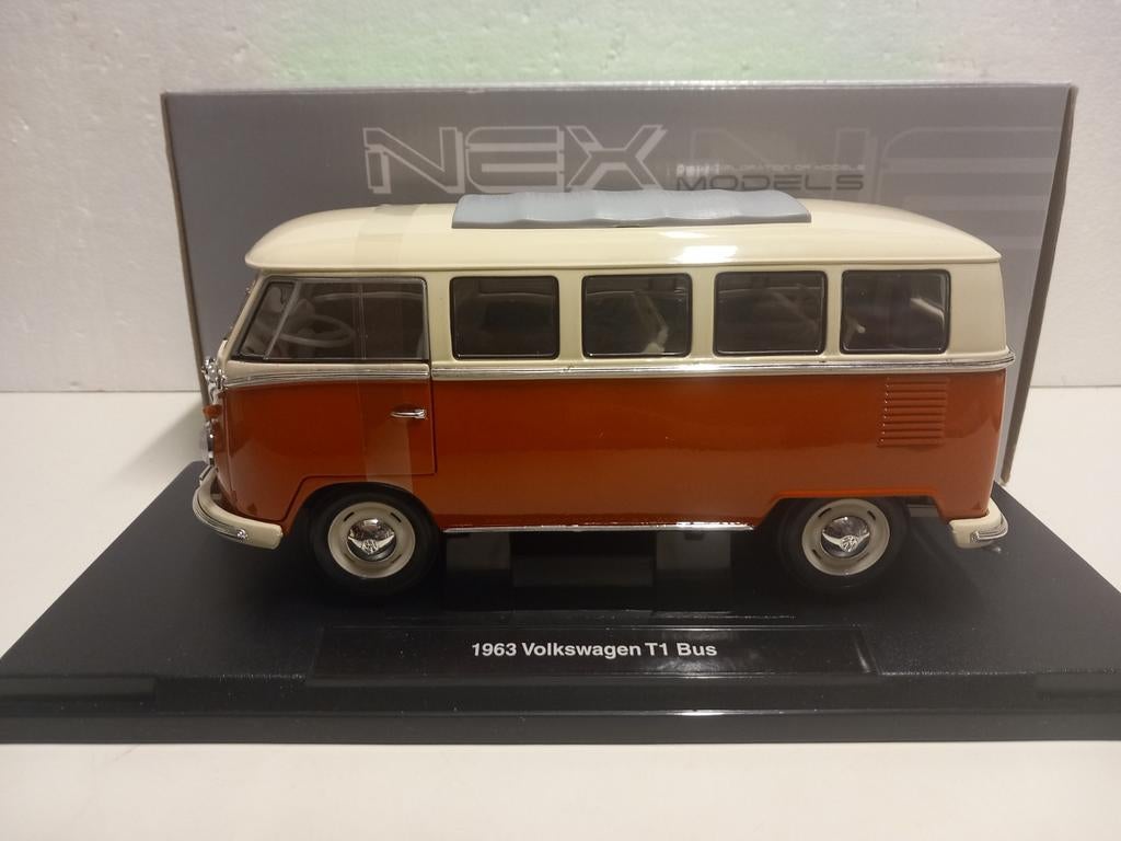 Volkswagen T1 Combi Transporter 1962 Welly metal 1:18 KRD, Ophalen of Verzenden, Zo goed als nieuw, Auto, Welly