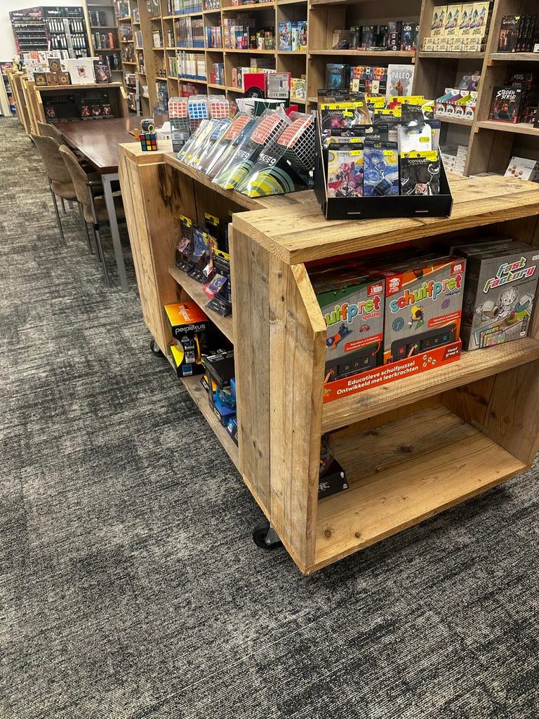 Gondela / display en balie, Ophalen