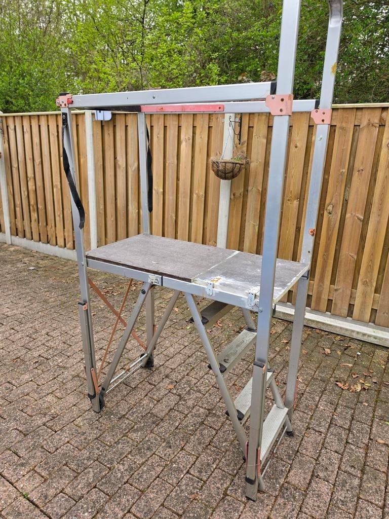 Inklapbare steiger, Doe-het-zelf en Verbouw, Steigers, Ophalen, Gebruikt, Rolsteiger of Kamersteiger, Minder dan 2 meter