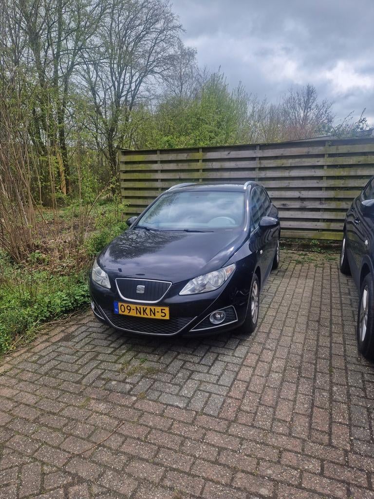 Seat Ibiza 1.2TDI 55KW Ecomotive ST 2010 Zwart, Auto's, Seat, Voorwielaandrijving, 74 pk, 1199 cc, Origineel Nederlands
