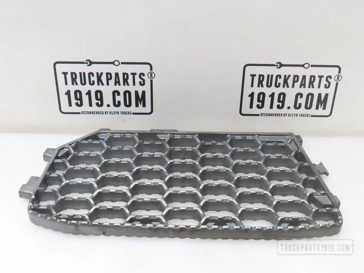 Scania 2418455 Opstaptrede Scania, Auto-onderdelen, Vrachtwagen-onderdelen, Scania, Carrosserie en Plaatwerk, Gebruikt, Ophalen