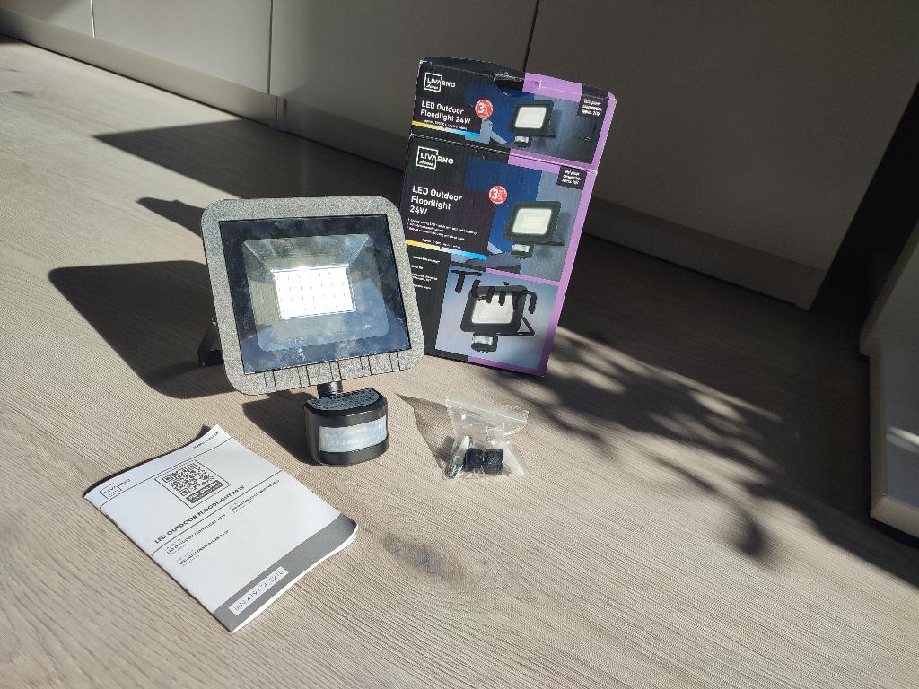 Livarno LED buitenlamp met bewegingssensor, zwart, Minder dan 50 watt, Wandlamp, Ophalen of Verzenden, Netvoeding